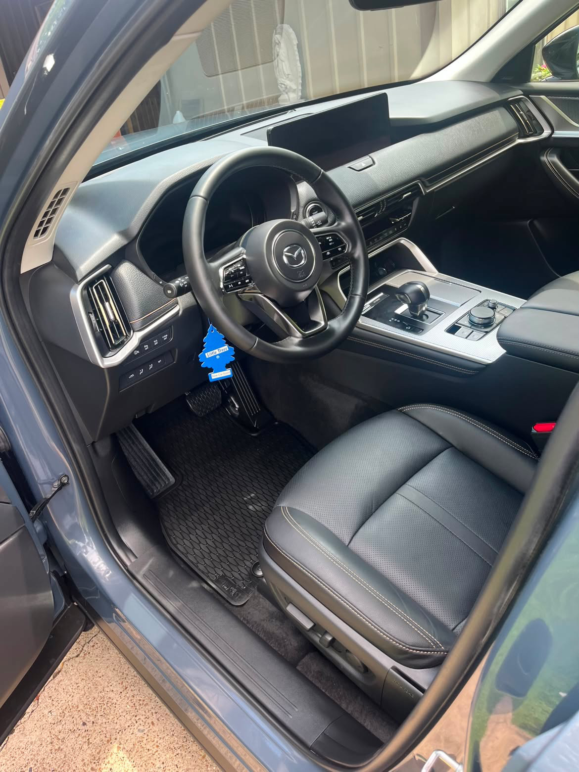 Clean Mazda front interior